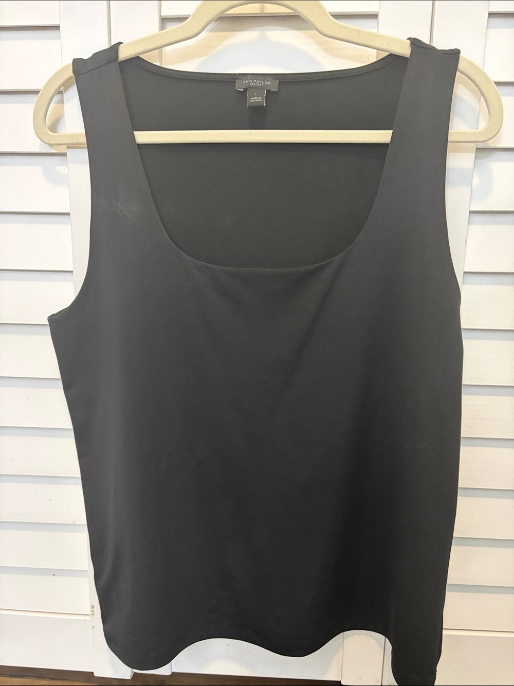 Ann Taylor Black Scoop Neck Tank Top